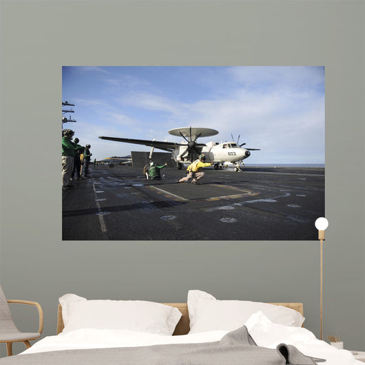 E2-c Hawkeye Prepares to Wall Decal