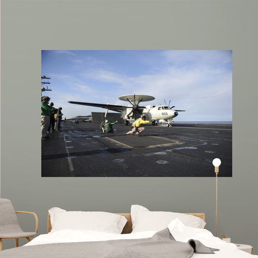 E2-c Hawkeye Prepares to Wall Decal