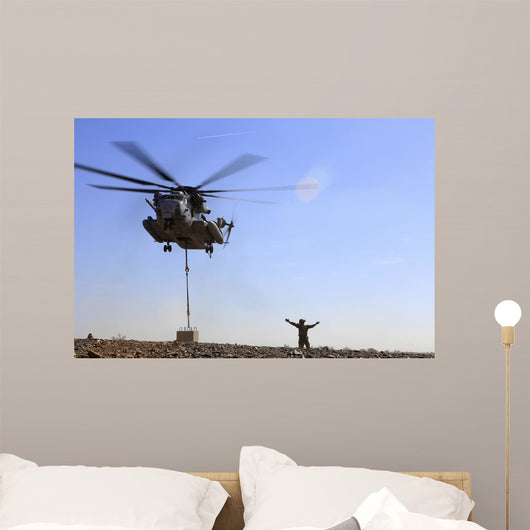 Ch-53e Super Stallion Conducts Wall Decal