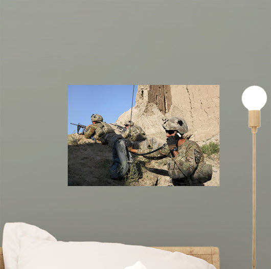 Us Army Specialist Conducts Wall Decal Design 1