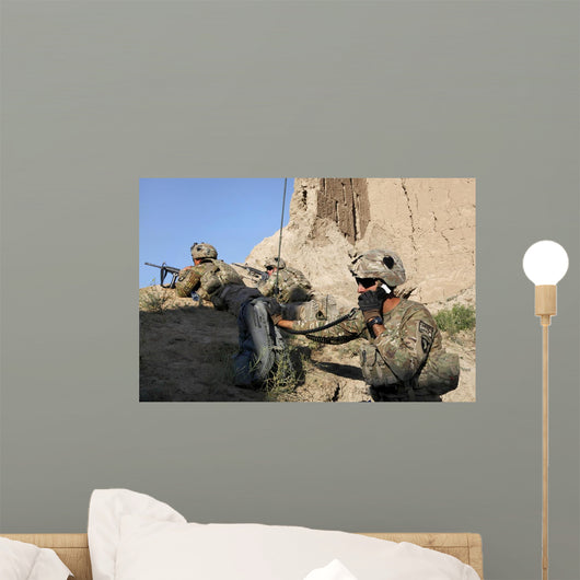 Us Army Specialist Conducts Wall Decal Design 1
