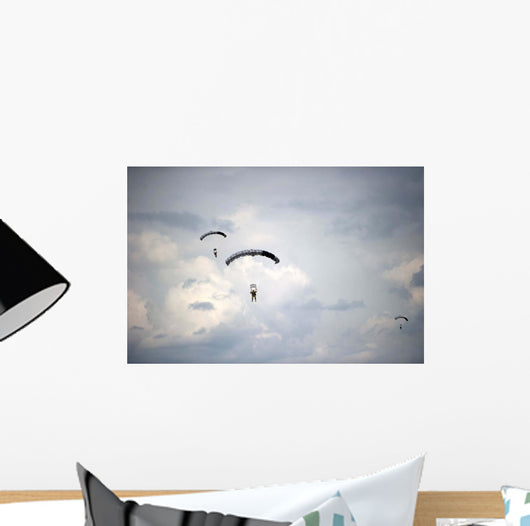Halo Jumpers Descend to Wall Decal Design 3