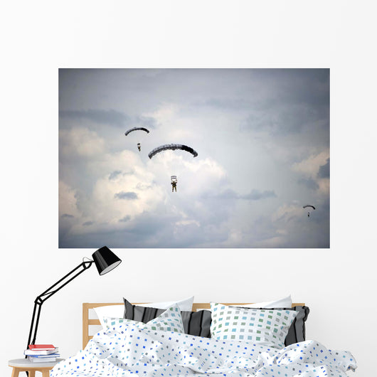Halo Jumpers Descend to Wall Decal Design 3