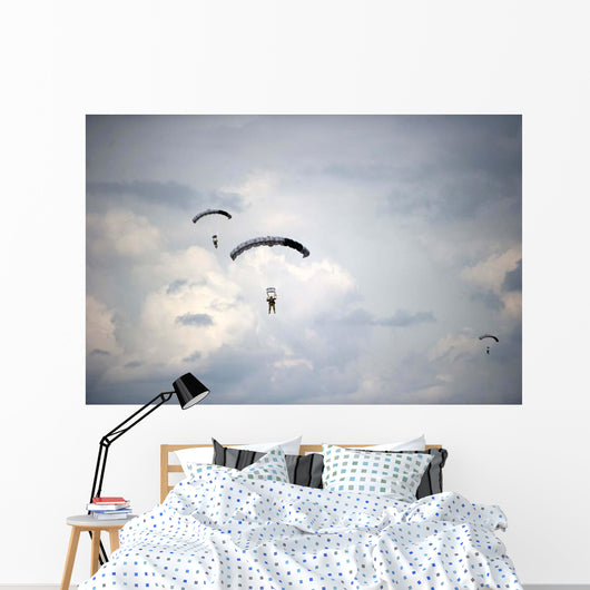 Halo Jumpers Descend to Wall Decal Design 3