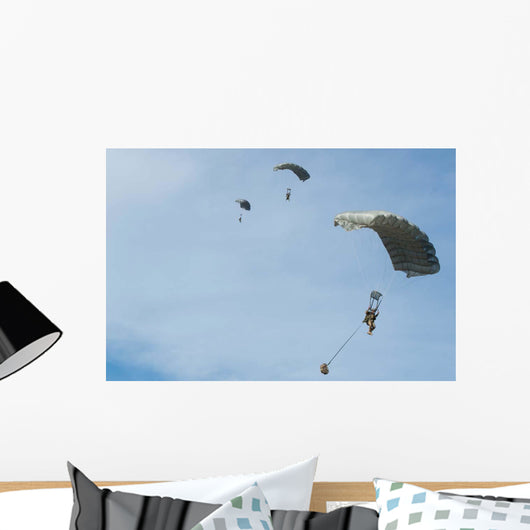 Halo Jumpers Prepare to Wall Decal