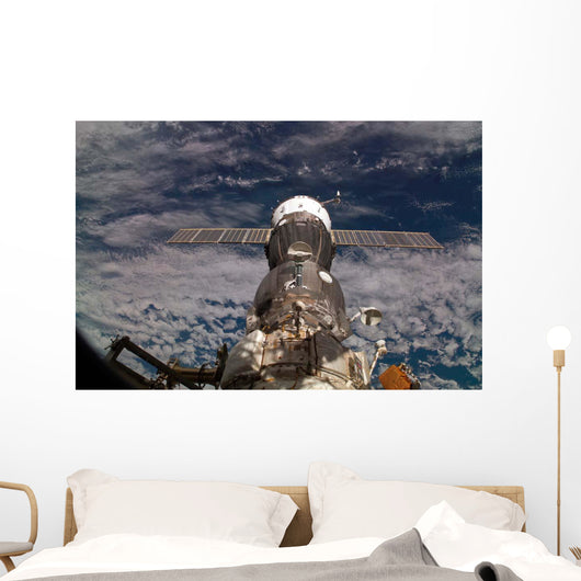 Soyuz Tma-6 Spacecraft Wall Decal Design 2