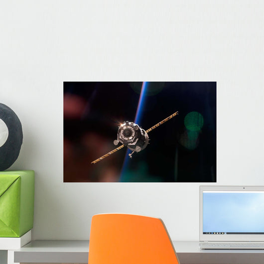 Soyuz Tma-5 Spacecraft Wall Decal