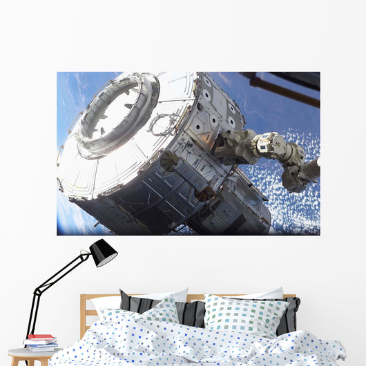 Quest Airlock Is Maneuvered Wall Decal