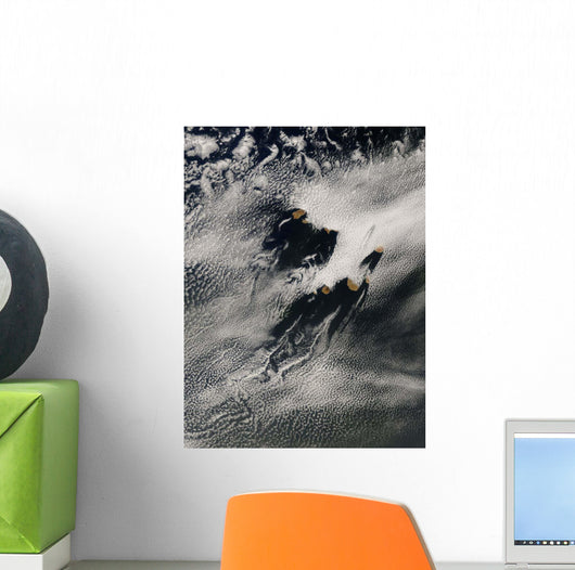 Ship-wave-shaped Wave Clouds and Wall Decal