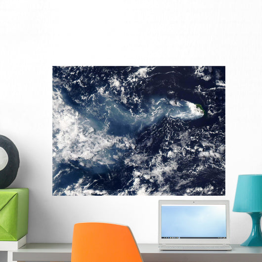 Eruption Piton La Fournaise Wall Decal