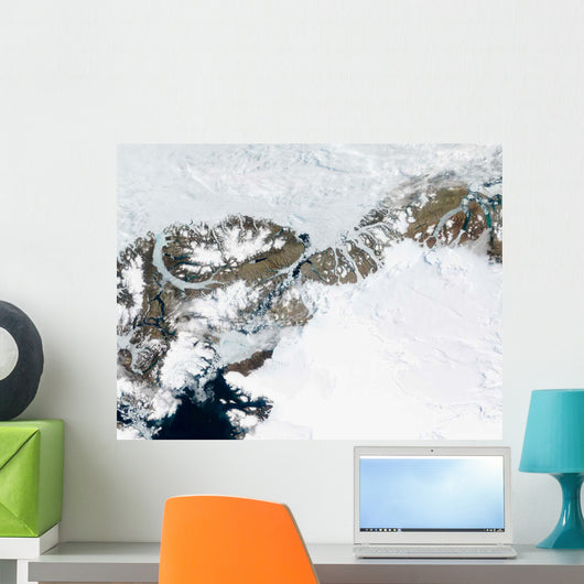 Summer Thaw around Ellesmere Wall Decal