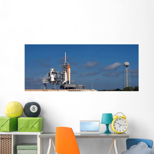 Space Shuttle Discovery Sits Wall Decal Design 5