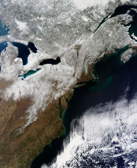 Snow Cover Stretching from Wall Decal Design 2
