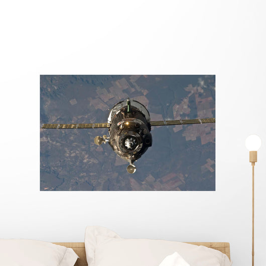 Soyuz Tma-19 Spacecraft Wall Decal Design 1