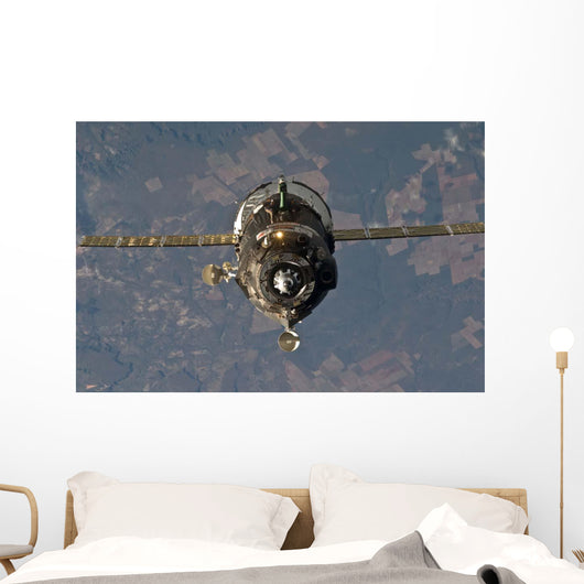 Soyuz Tma-19 Spacecraft Wall Decal Design 1