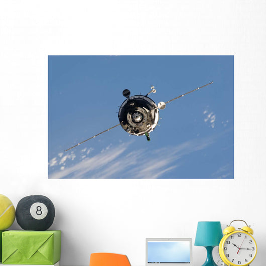 Soyuz Tma-01m Spacecraft Wall Decal Design 2