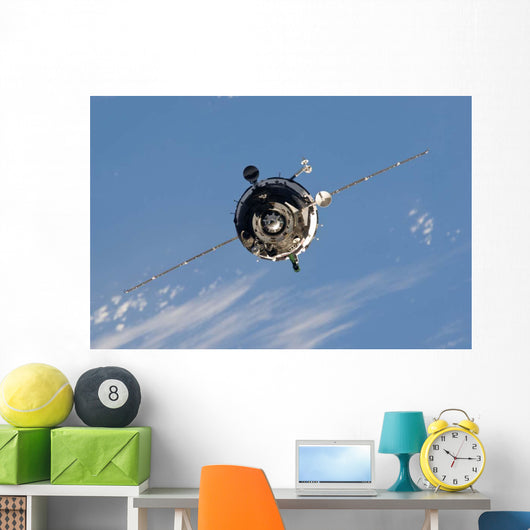 Soyuz Tma-01m Spacecraft Wall Decal Design 2