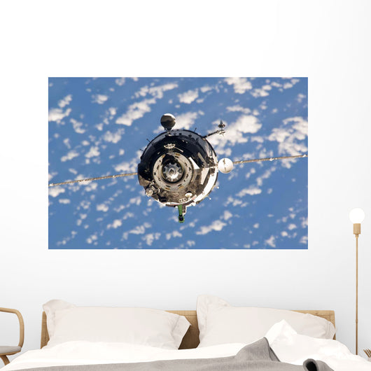 Soyuz Tma-01m Spacecraft Wall Decal Design 1