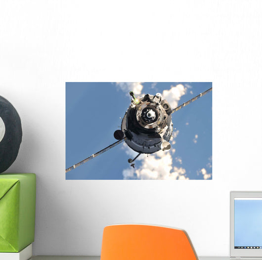Soyuz Tma-20 Spacecraft Wall Decal Design 4