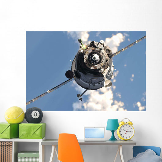 Soyuz Tma-20 Spacecraft Wall Decal Design 4