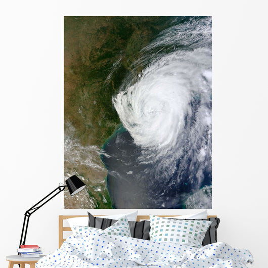 Hurricane Isaac Makes Its Wall Decal