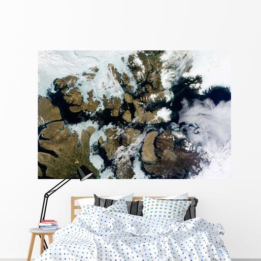 Satellite Parry Channel and Wall Decal